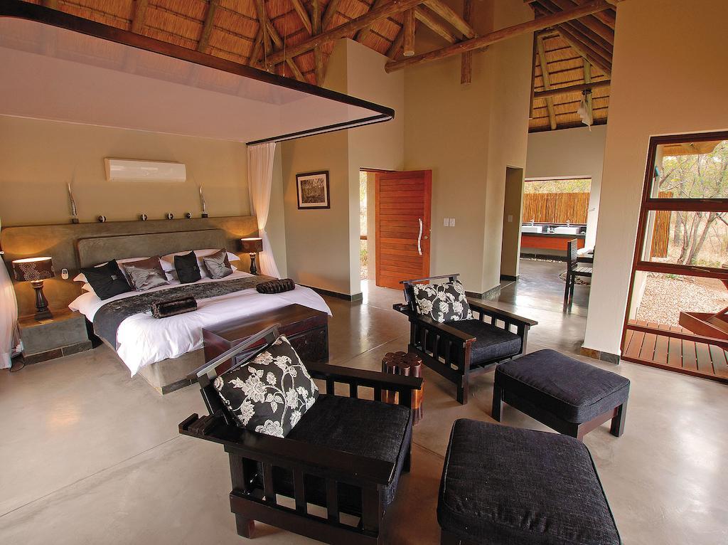 Raptor Retreat Game Lodge Худспрут Номер фото
