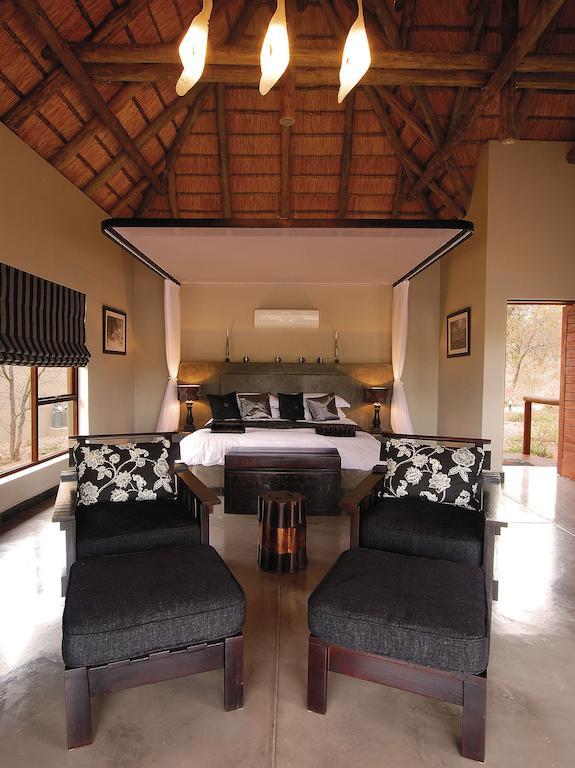 Raptor Retreat Game Lodge Худспрут Номер фото