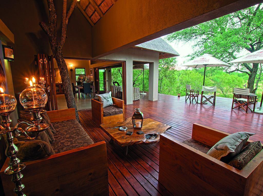 Raptor Retreat Game Lodge Худспрут Номер фото
